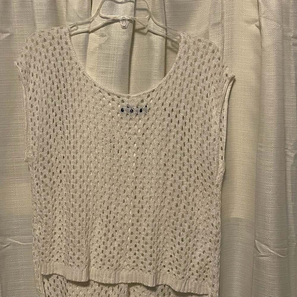 Allen B. by Allen Schwartz Sleeveless Open-Knit Crochet High-Low Hem Sweater